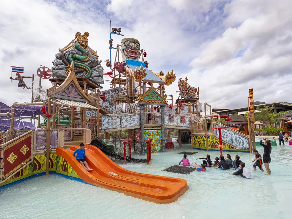 Ramayana Water Park Pattaya celebrates achieving 2nd spot in Asia and 12th  in the world - TAT Newsroom