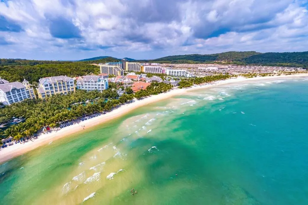 Bãi Khem Phú Quốc: Review và kinh nghiệm tham quan bãi biển đẹp nhất Phú  Quốc