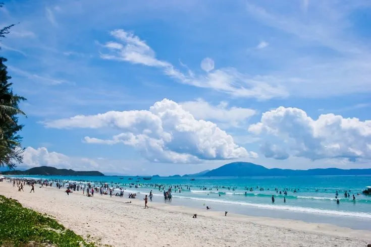Trà Cổ là một trong những nơi có đường bờ biển dài nhất Việt Nam