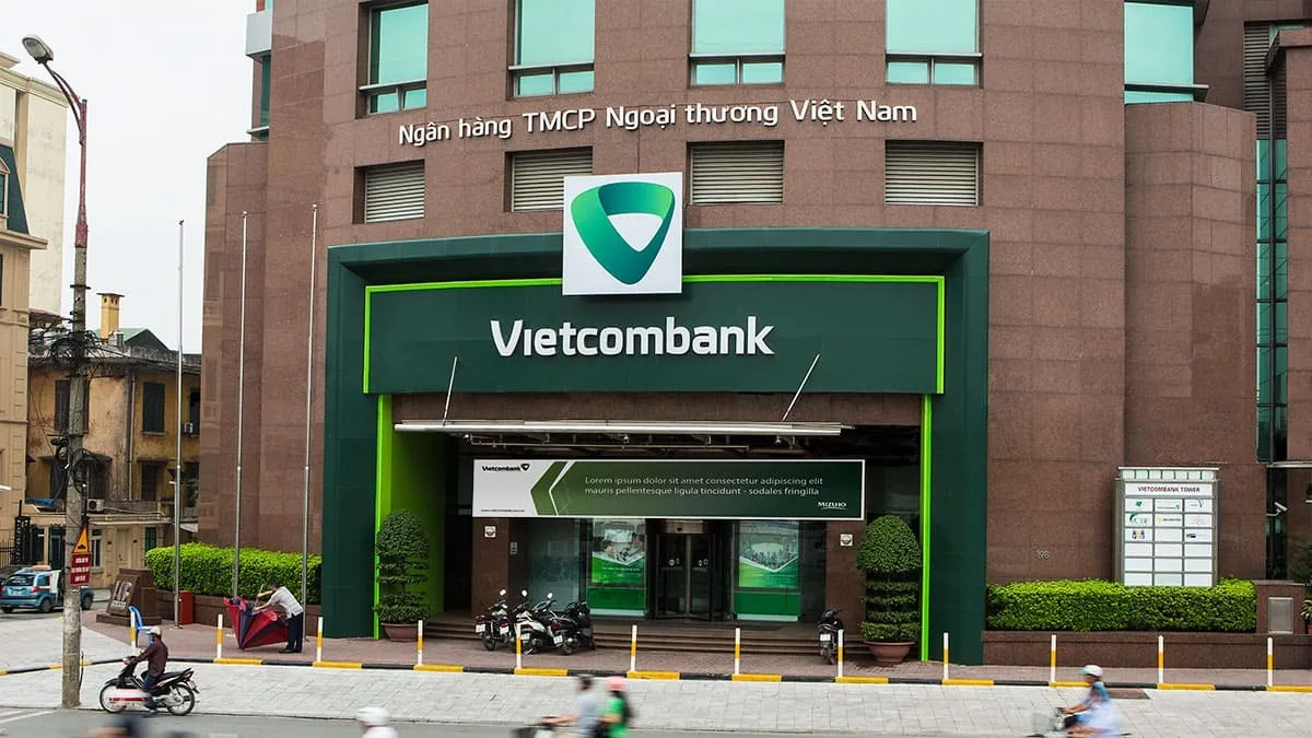 Vietcombank is one of the banks chosen by many people in Vietnam