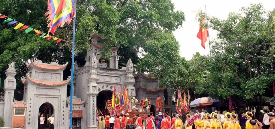 festival at Hoa Lu Ancient Capital