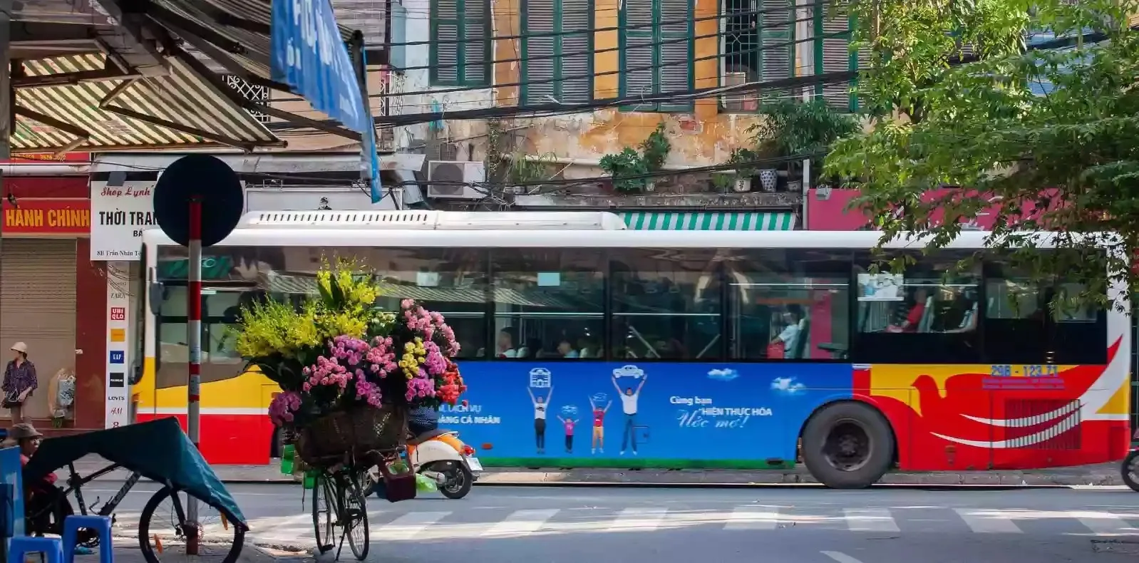 Bus is the cheapest means of transportation in cities in Vietnam