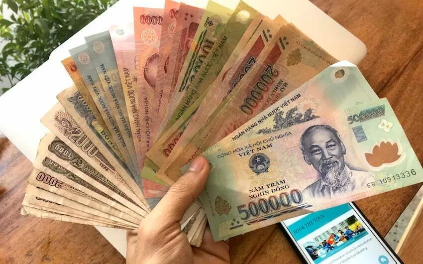 where to exchange vietnam money