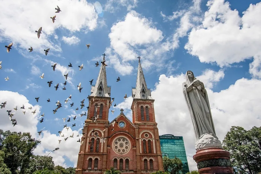 The church became one of the architectural symbols of Saigon

