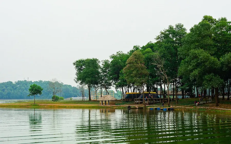 Hồ Đồng Mô thơ mộng