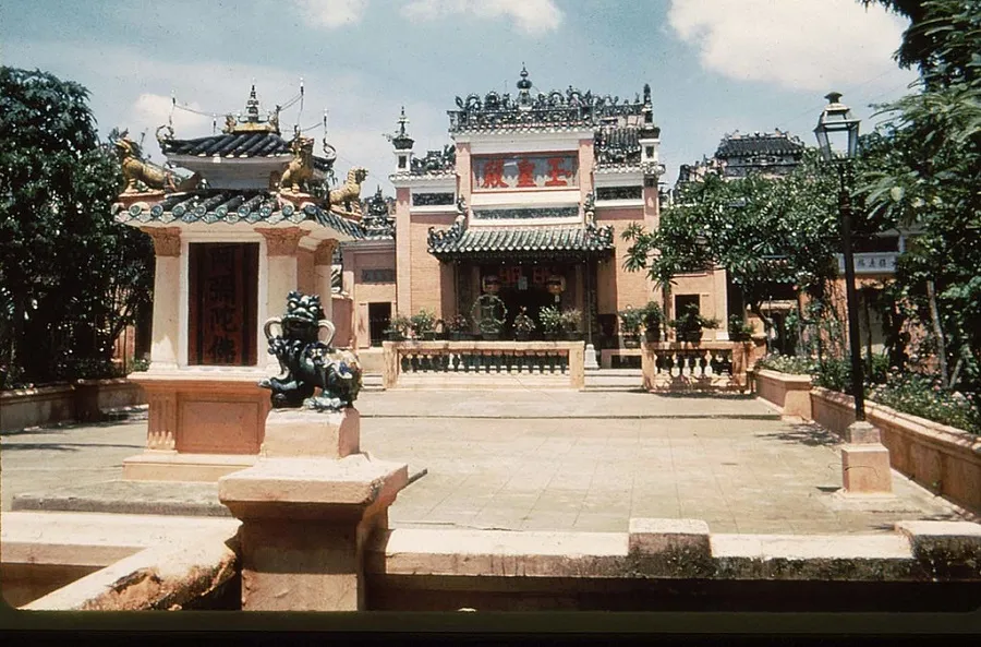 Jade Emperor Temple in the late 19th and early 20th centuries
