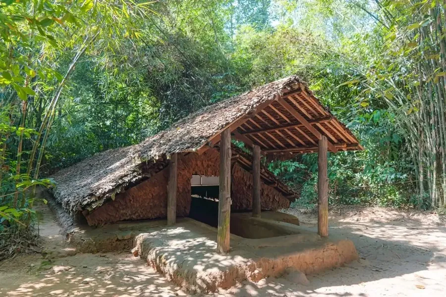 Cu Chi Tunnels is one of the tourist destinations imbued with the history of protecting the nation
