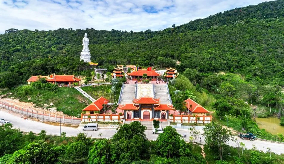 Explore the Ho Quoc Pagoda Phu Quoc