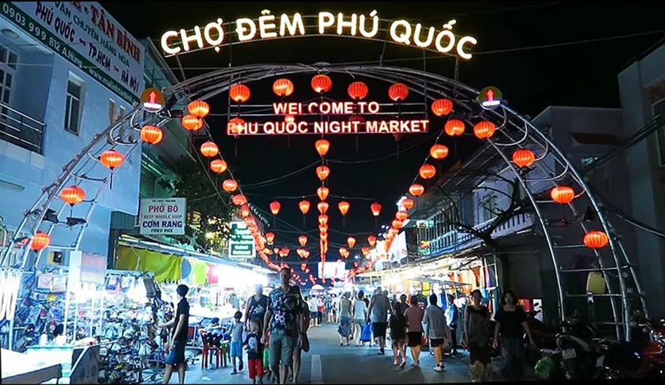 Night market scene in Phu Quoc