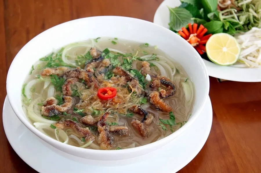 Eel vermicelli is also one of the favorite breakfast dishes in Hanoi
