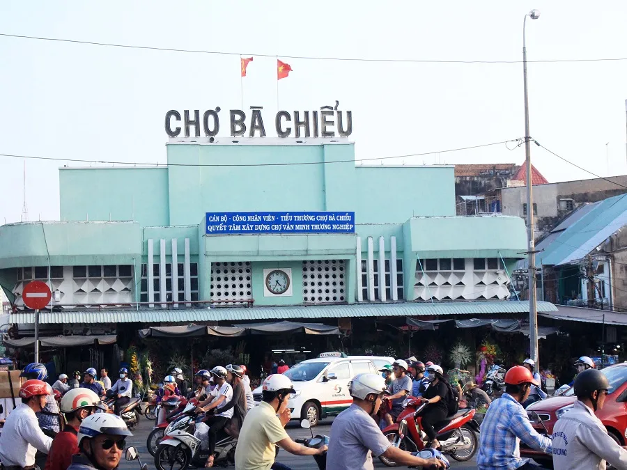 Over time, Ba Chieu Market has become one of the largest markets in Saigon
