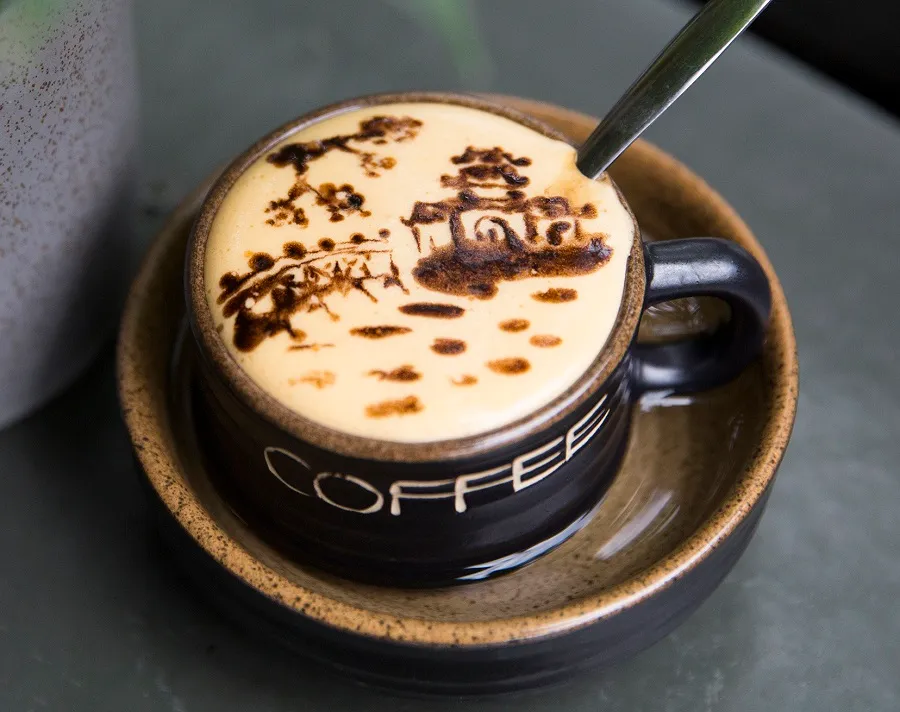 Coffee is also decorated with images that are gifts for the senses of taste and smell

