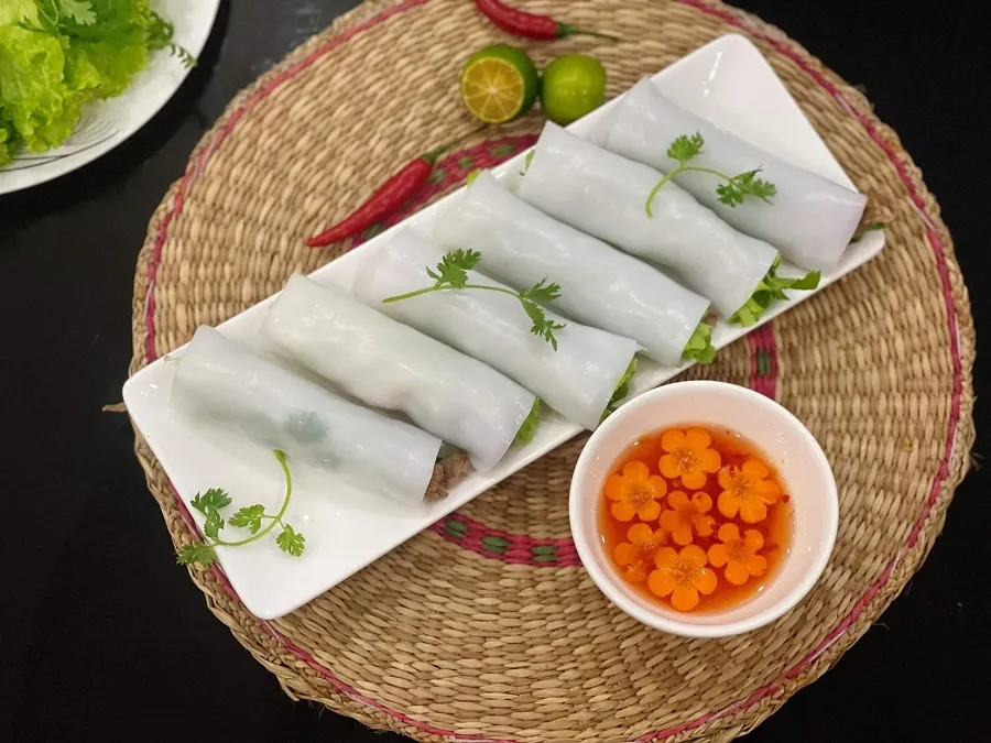 Pho rolls are eaten with sweet and sour fish sauce
