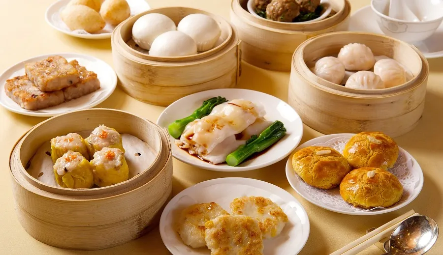 Tien Phat is famous for many delicious dim sum dishes
