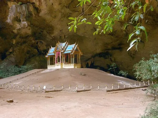 Phraya Nakhon Cave – Sam Roi Yot, Thailand - Atlas Obscura