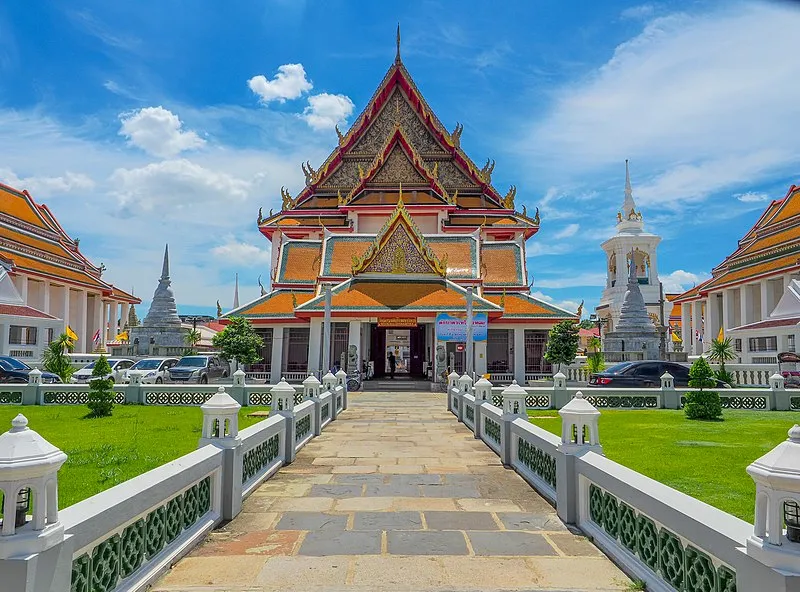 Wat Kalayanamitr (Bangkok) Essential Tips and Information
