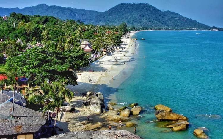 Chaweng Beach / Koh Samui / Thailand // World Beach Guide