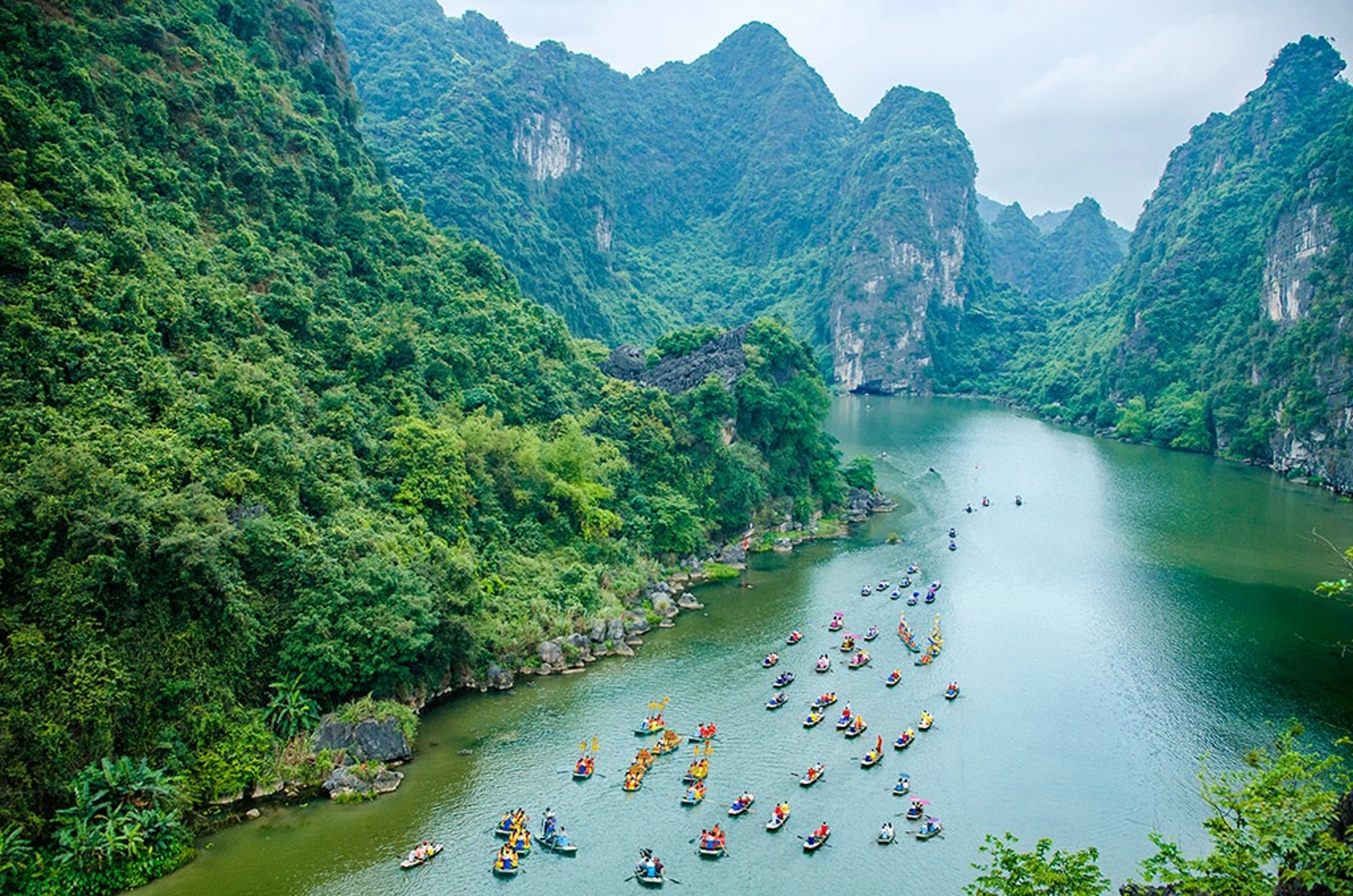 10 must-visit places when traveling to Ninh Binh