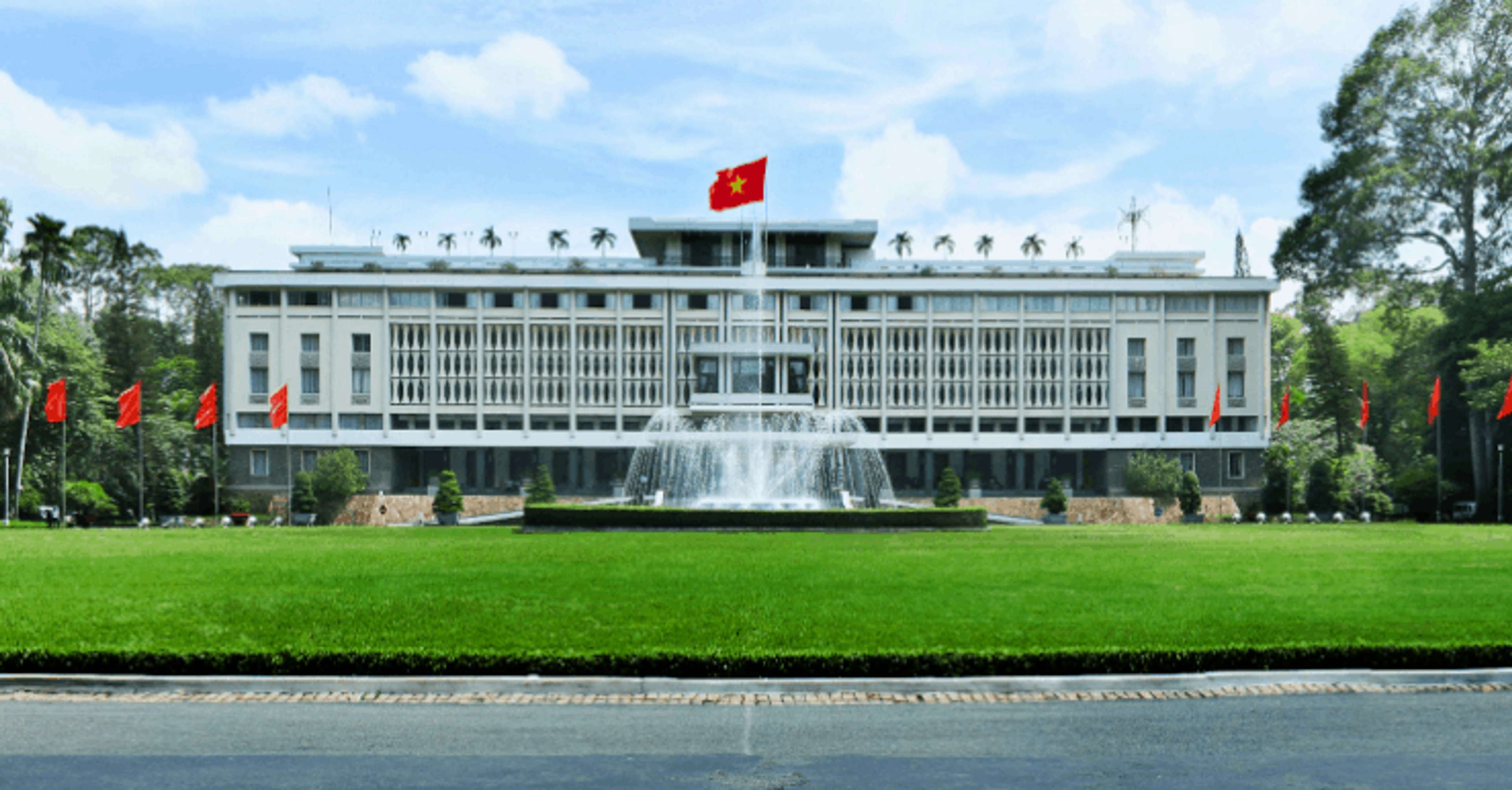 Exploring the Independence Palace: A Unique Historical and Cultural Journey