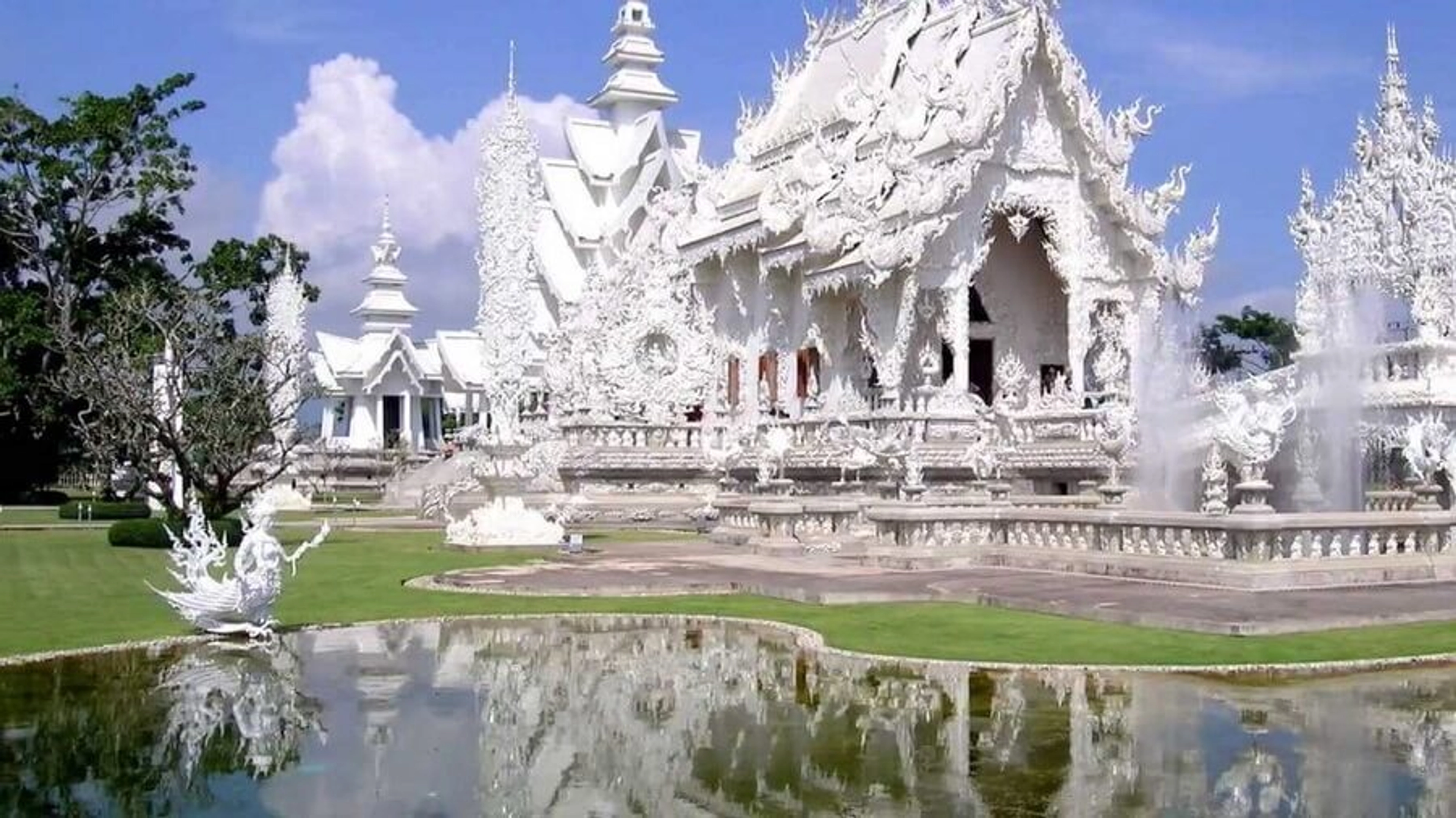 Wat Khua Khrae là một trong những ngôi chùa tuyệt đẹp của Chiang Rai, Thái Lan