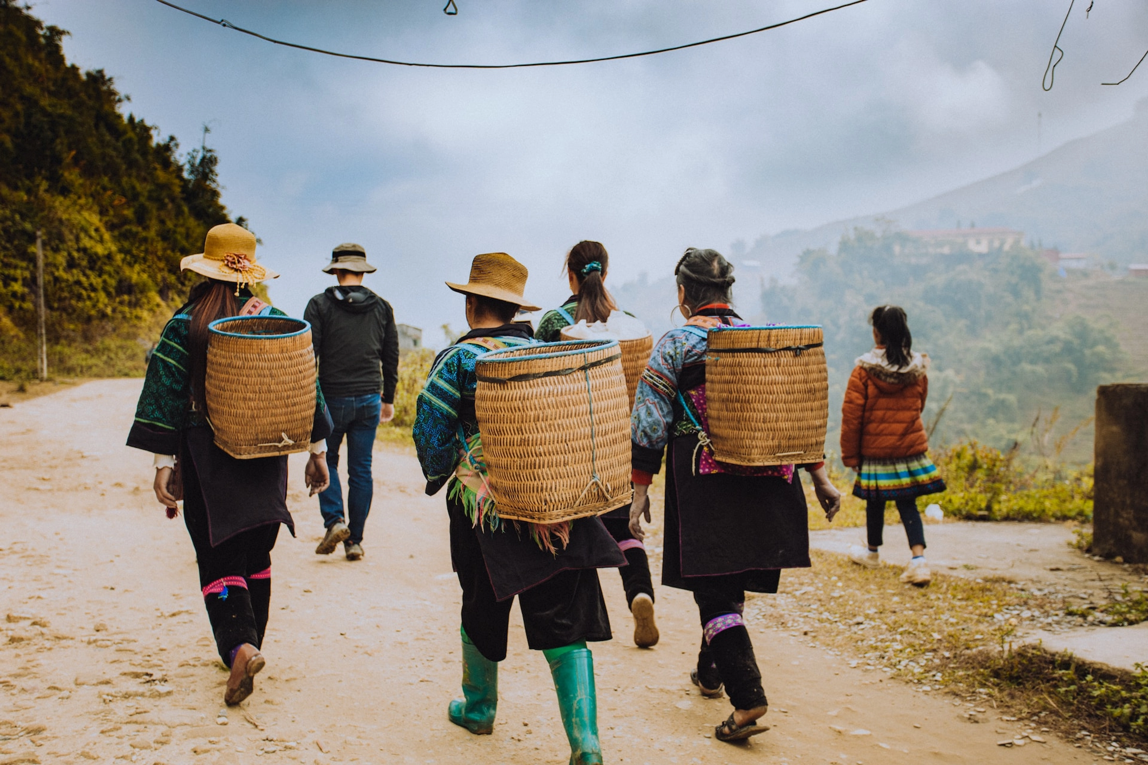 Uncovering the Beauty of Vietnam's Mountains and Hill Tribes Travel