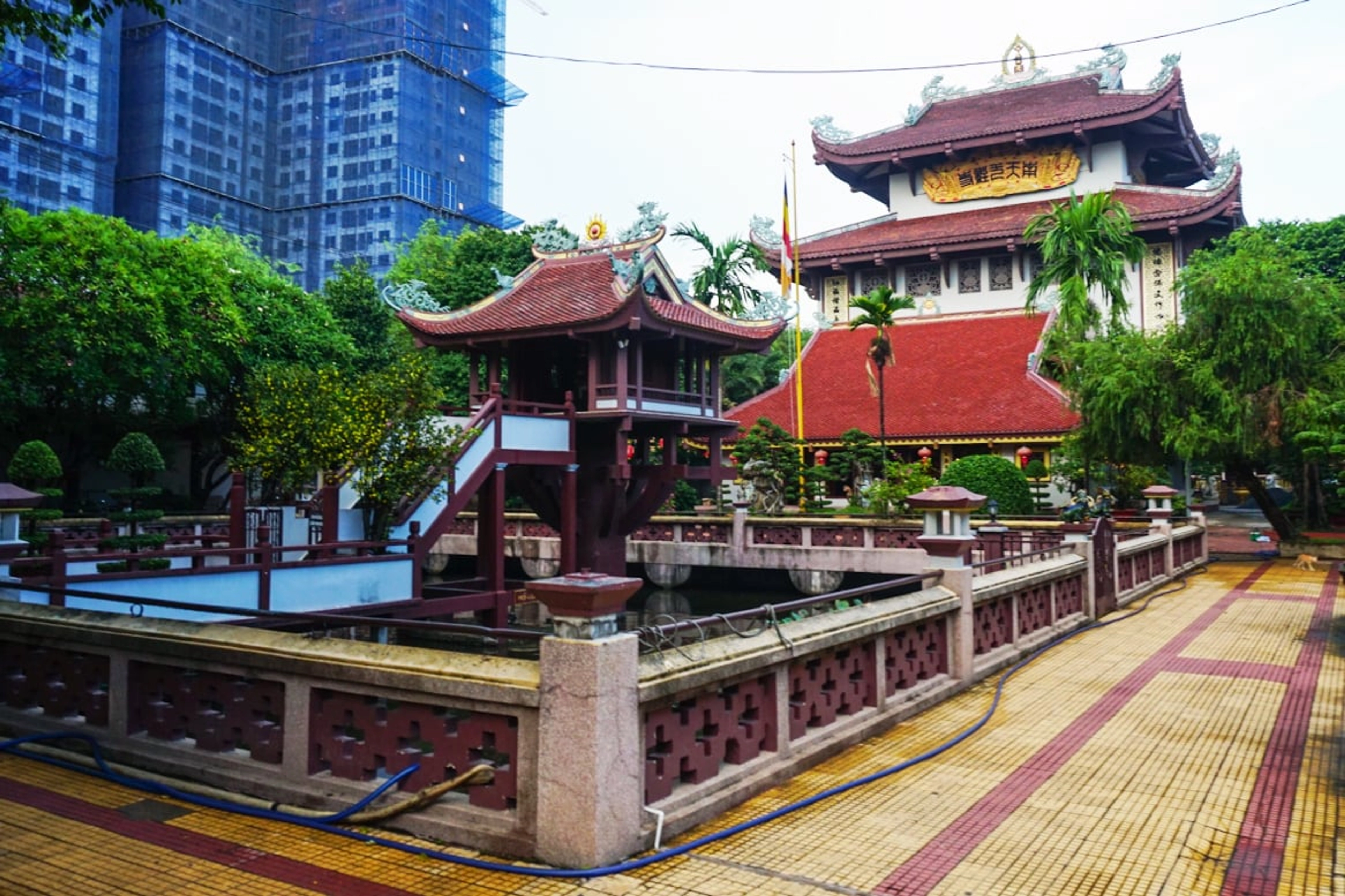  Thu Duc One Pillar Pagoda - Southern cultural highlight