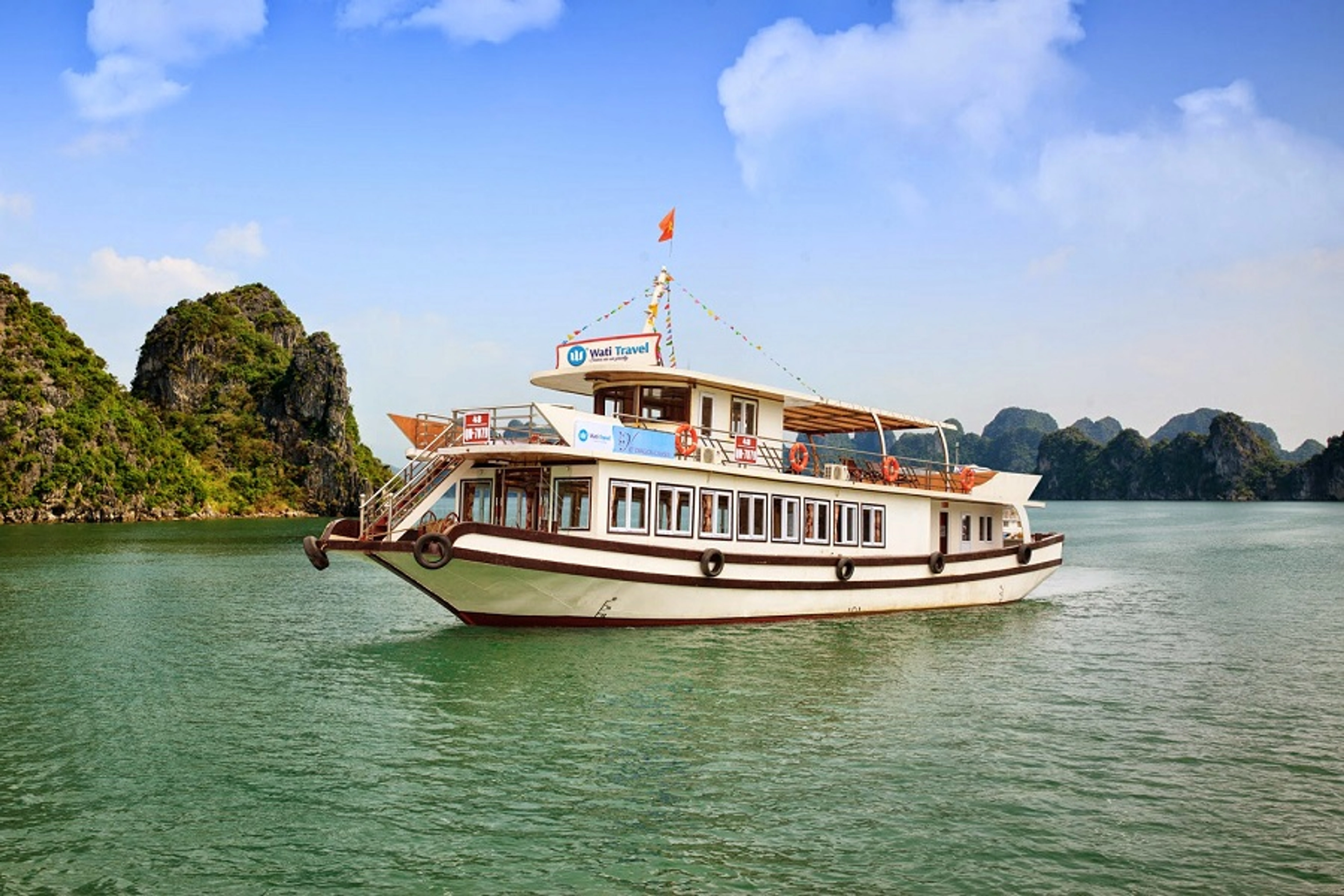 Ha Long Bay one day trip - Viet Dragon Cruise.