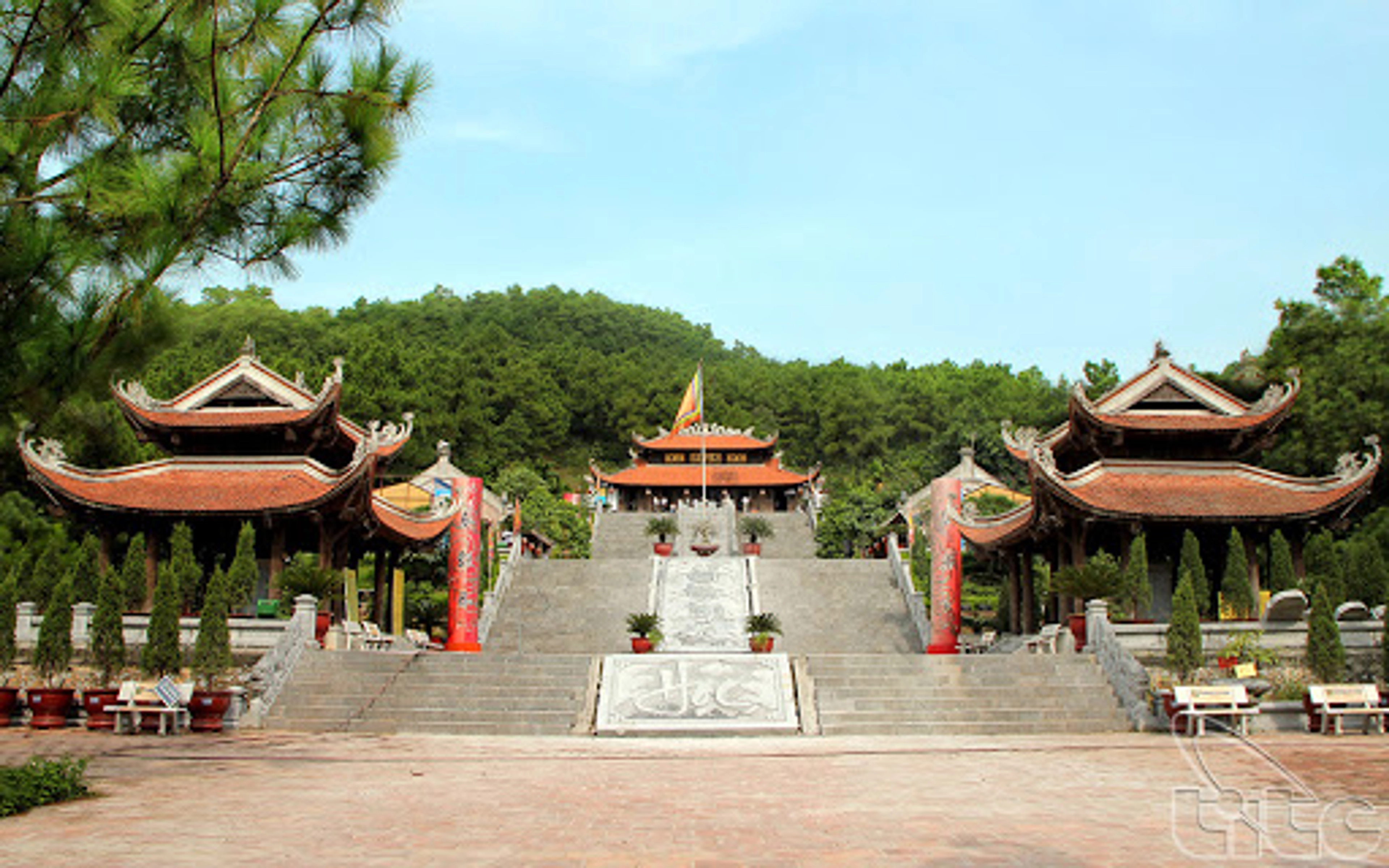 Tour Côn Sơn - Kiếp Bạc - đền thờ Chu Văn An
