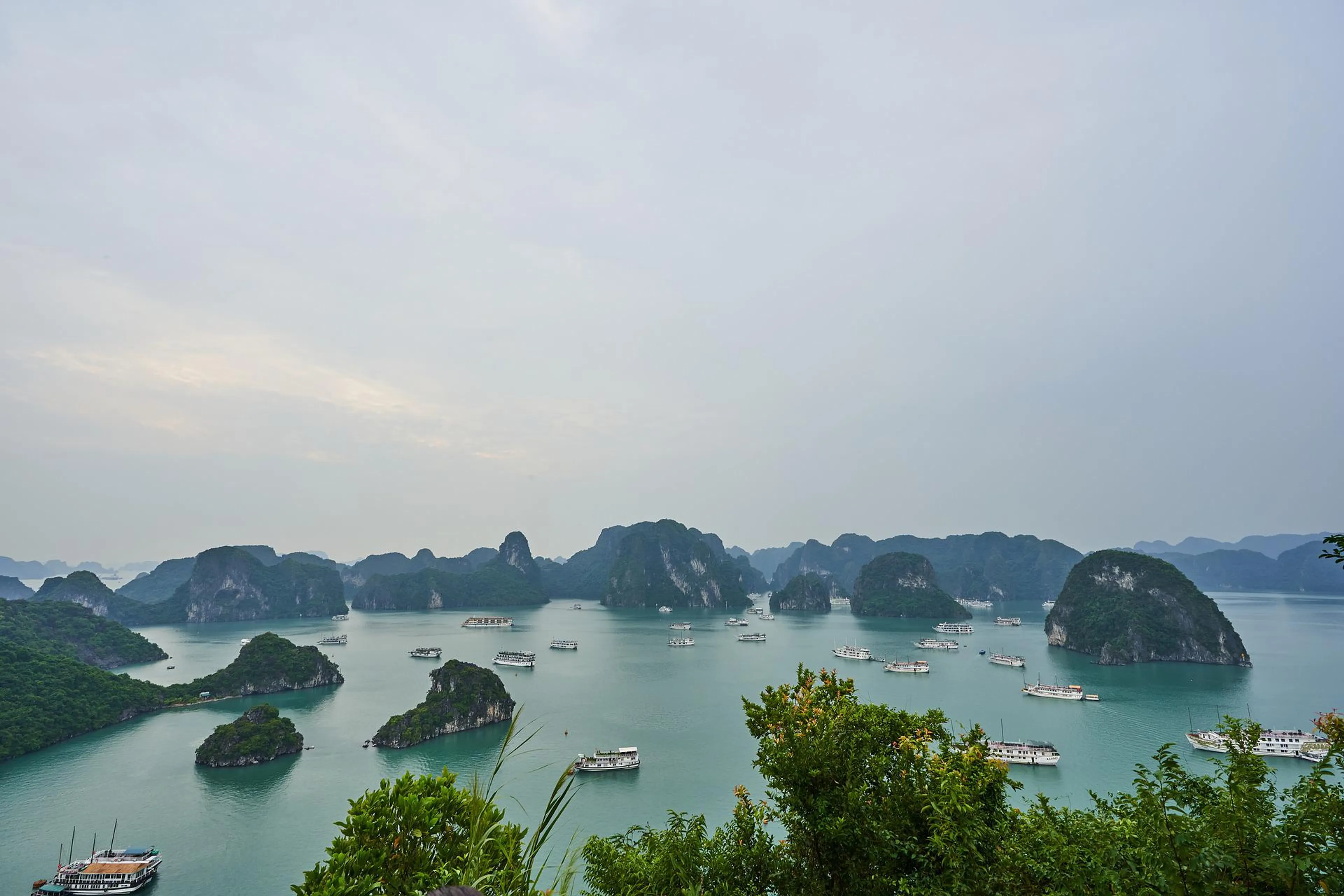 Ultimate Halong Bay Cruise Experience: 2-Day Luxury Adventure from Hanoi
