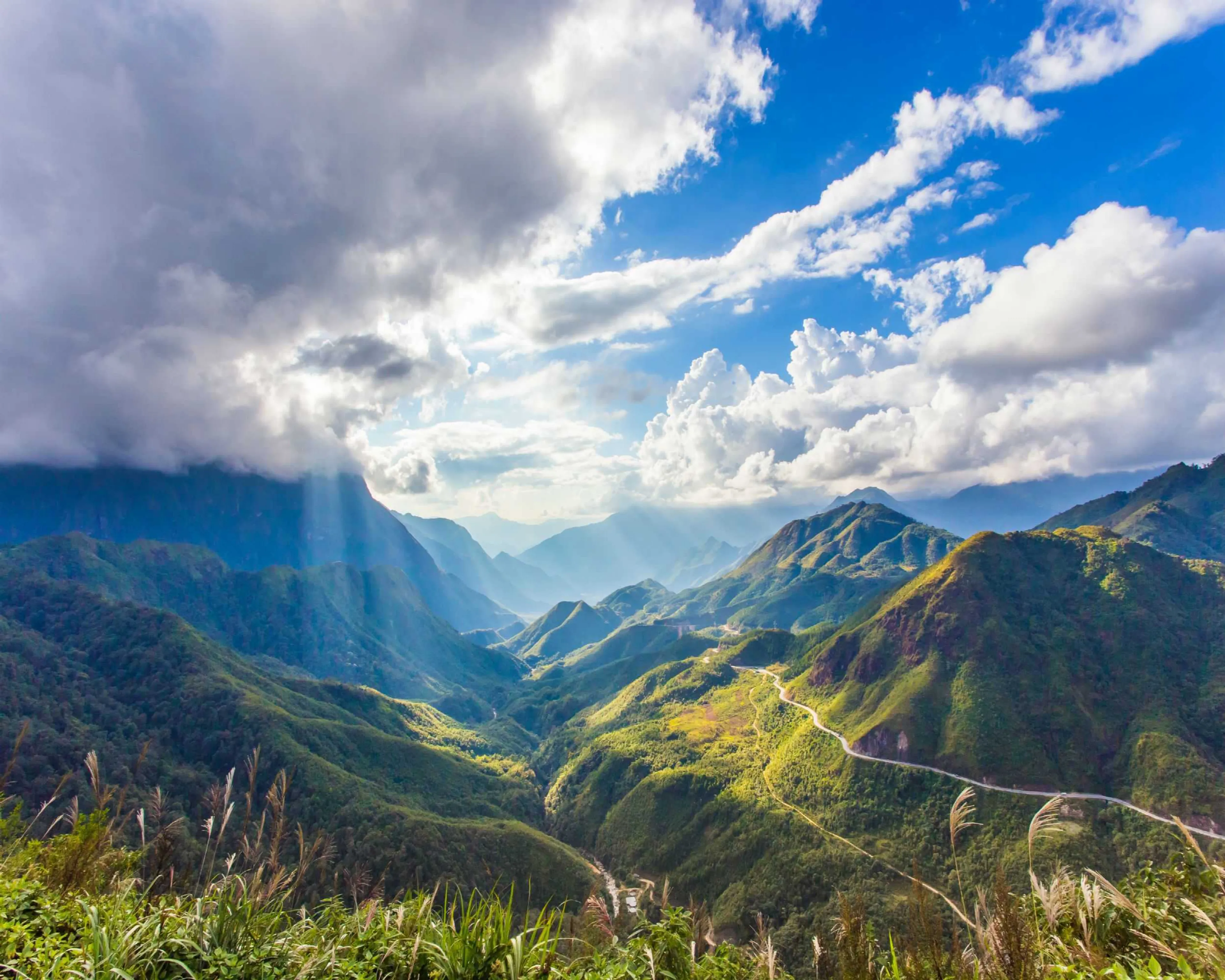 Sapa Heaven Gate - the place where earth and sky intersect