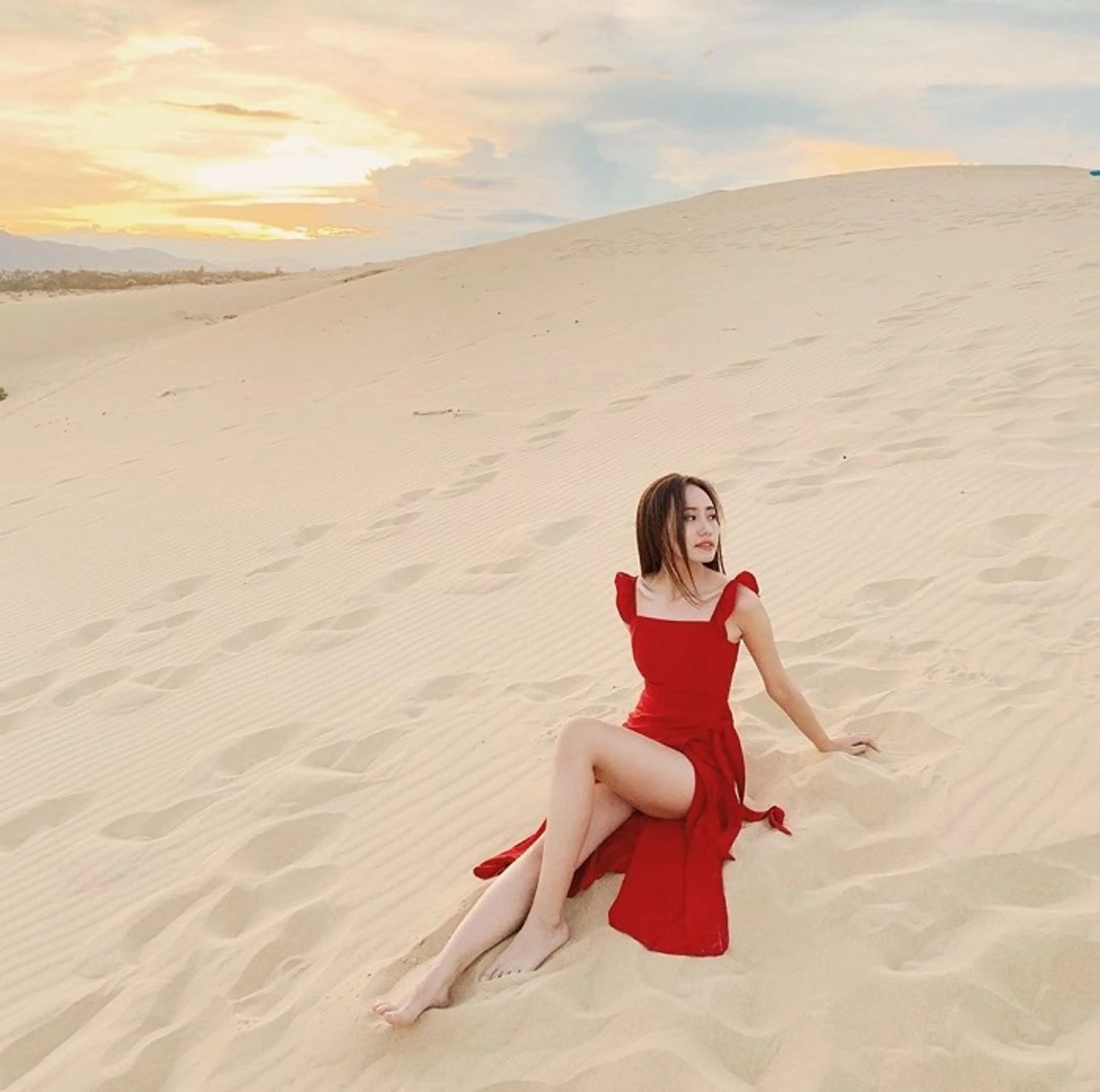 "Khám phá vẻ đẹp hoang sơ của Cồn cát Quang Phú, điểm đến nổi bật ở Quảng Bình"