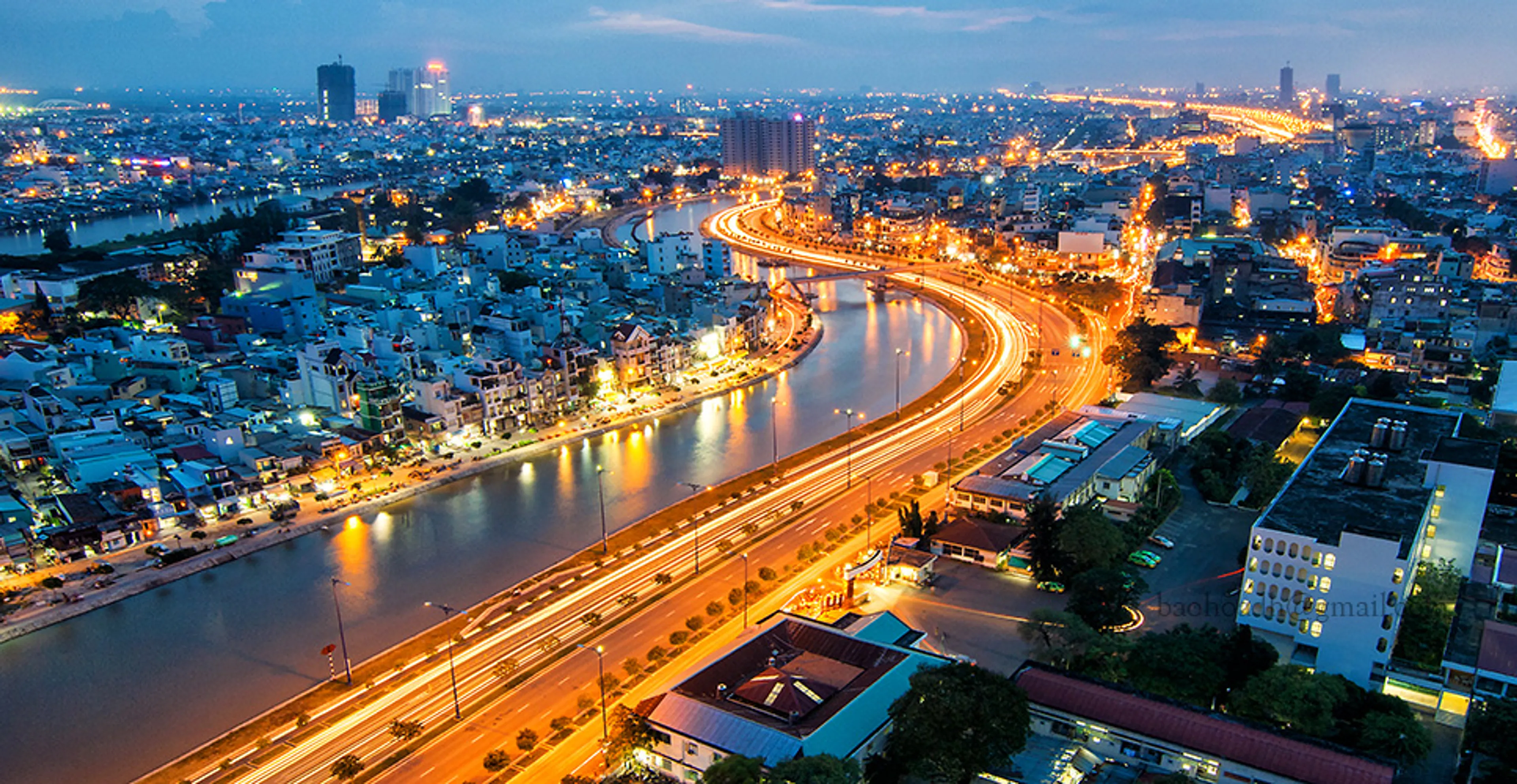  Discover 14 beautiful eye-catching photo spots in Saigon that cannot be missed