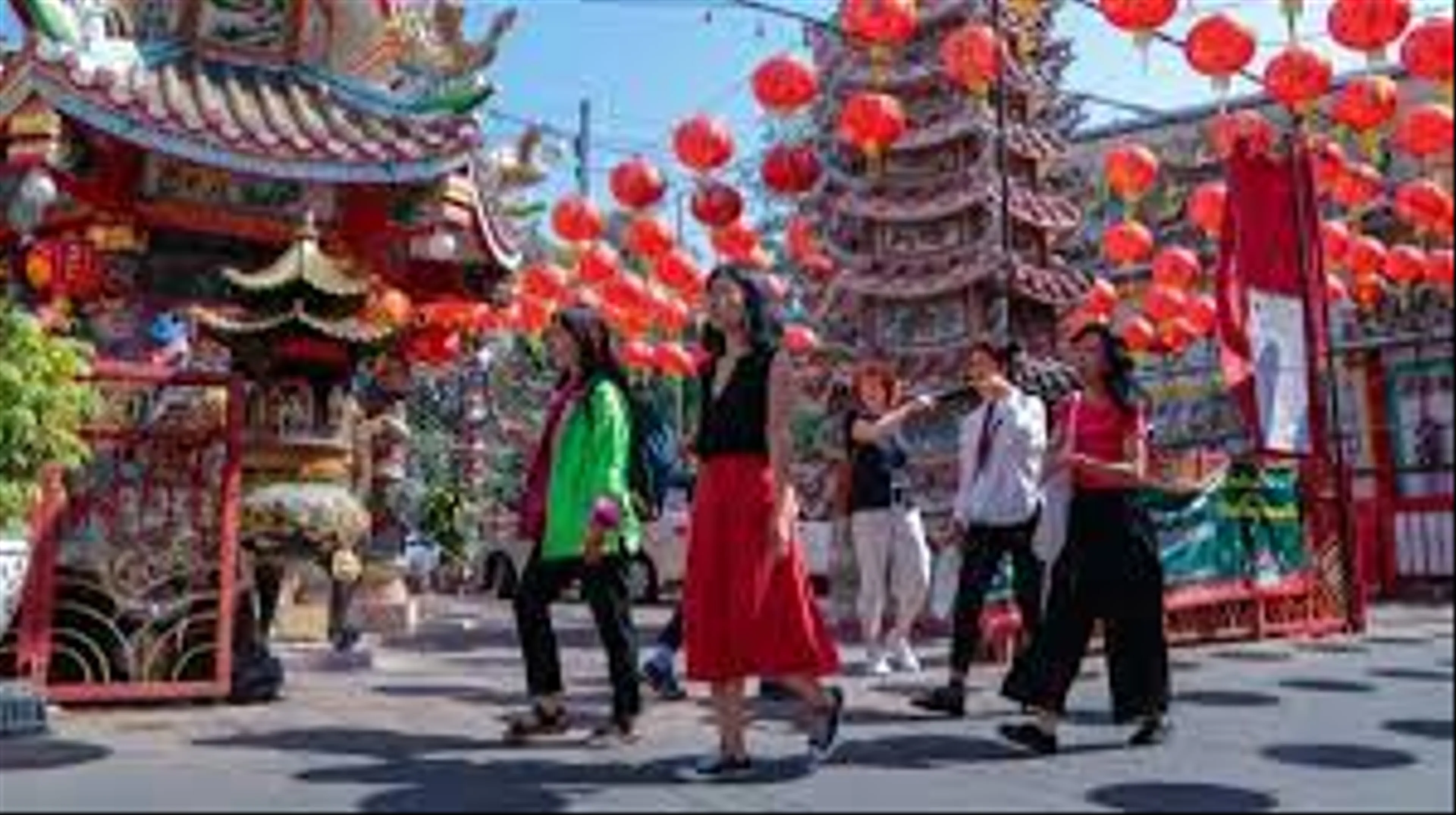 Chinese tourists are back, but numbers still far from pre-COVID levels