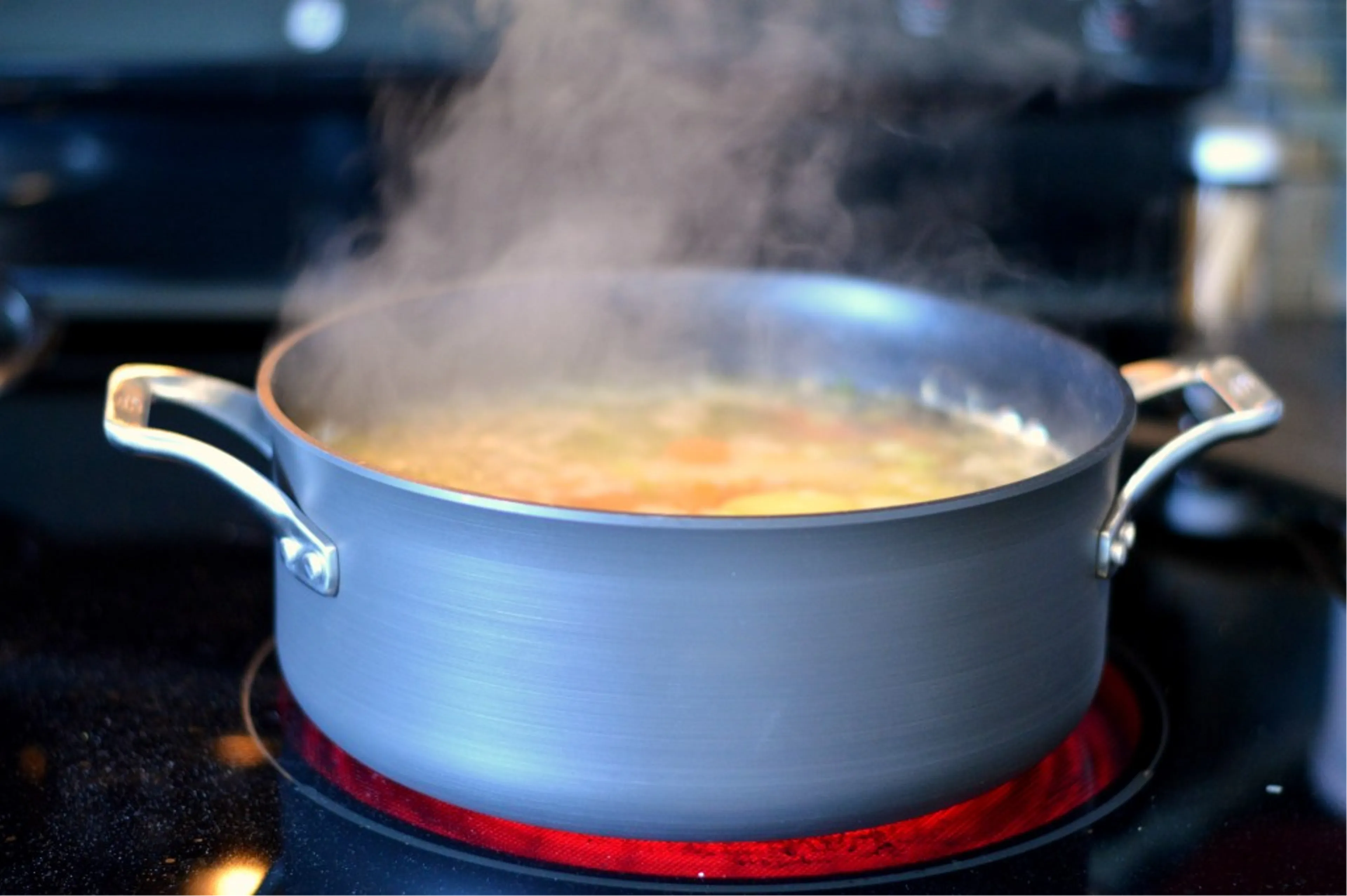 5 Essential Cooking Tricks Every Home Chef Should Know