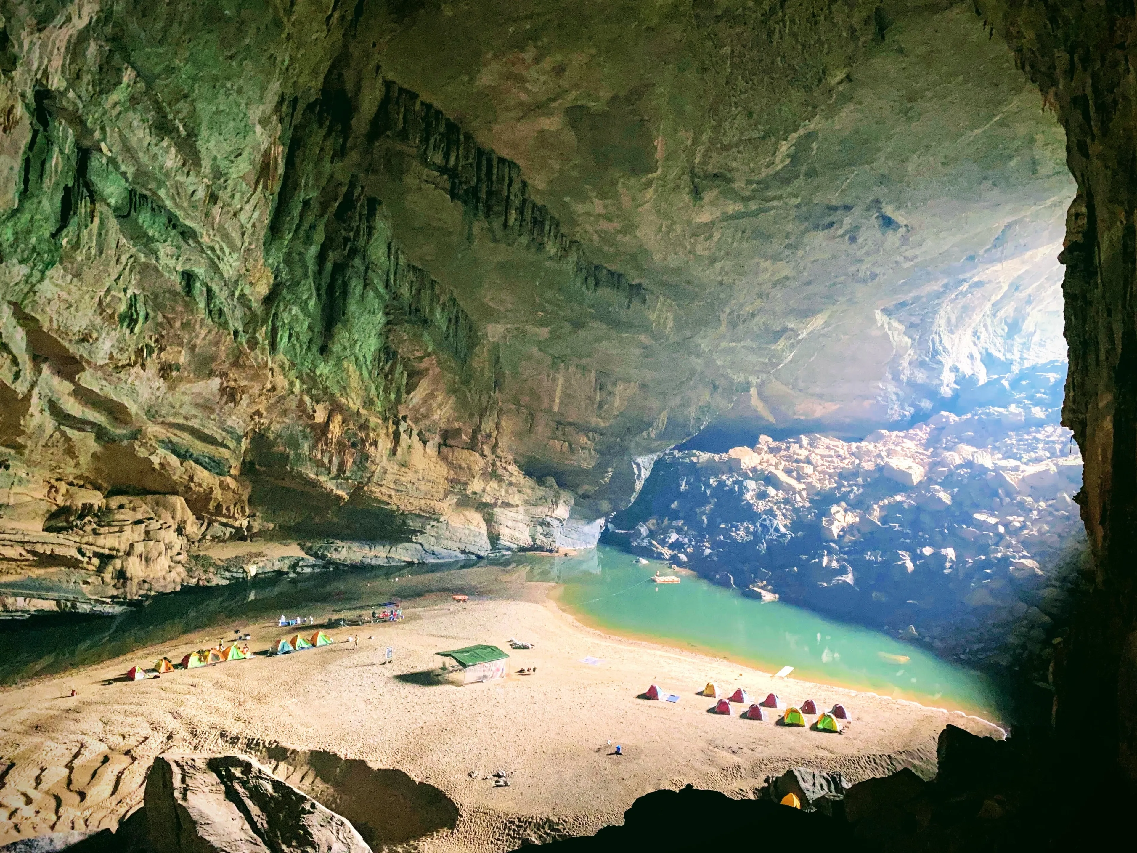 Son Doong Cave - Quang Binh