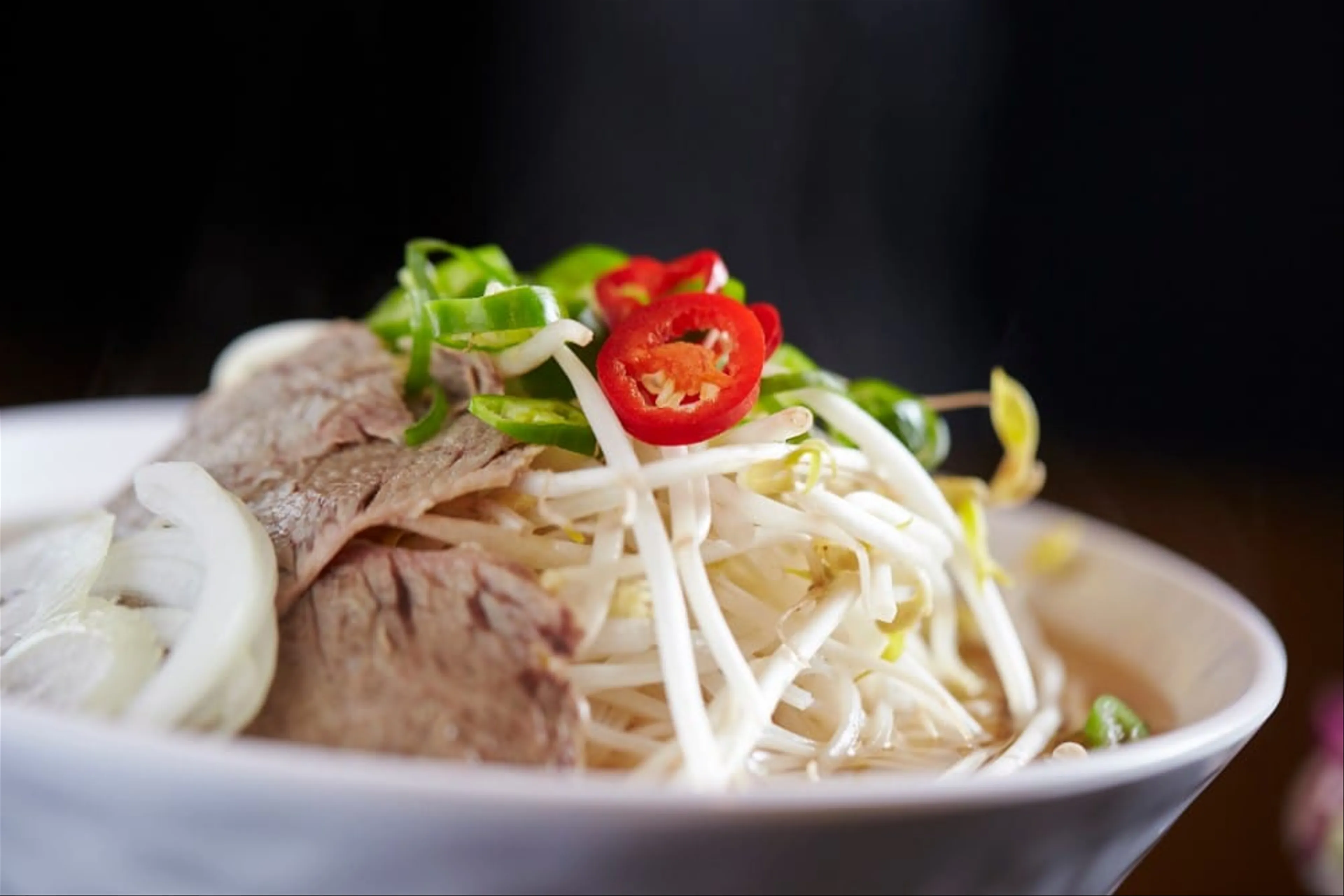 Eating in Vietnam: The Must-Try Foods to Eat During Your Stay