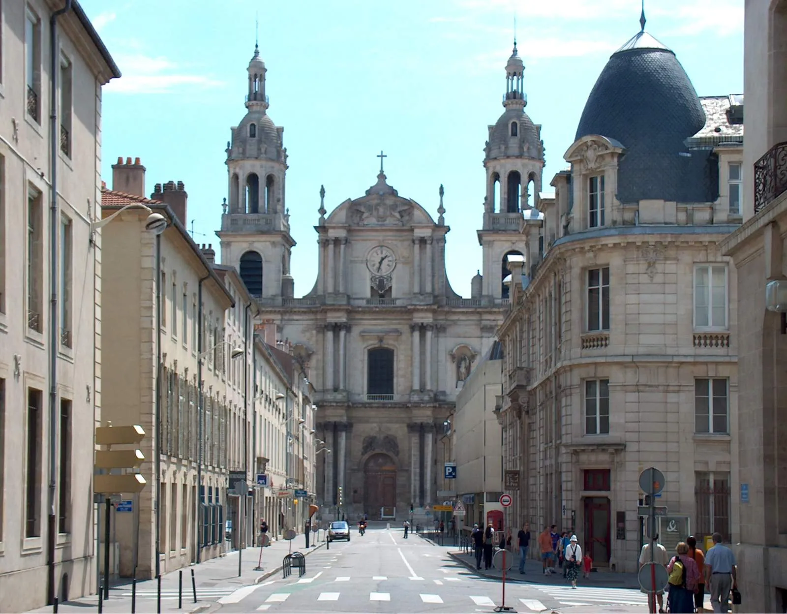 Practical Travel Tips for Visiting Nancy