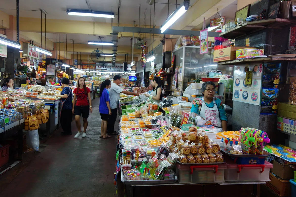 Warorot Market – Chiang Mai Voyage
