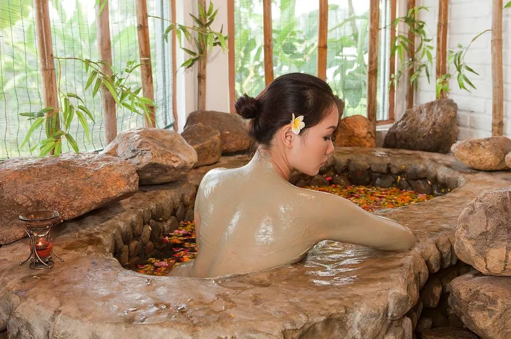DỊCH VỤ TẮM BÙN TẠI TẢN ĐÀ SPA RESORT – Tản Đà Sparesort