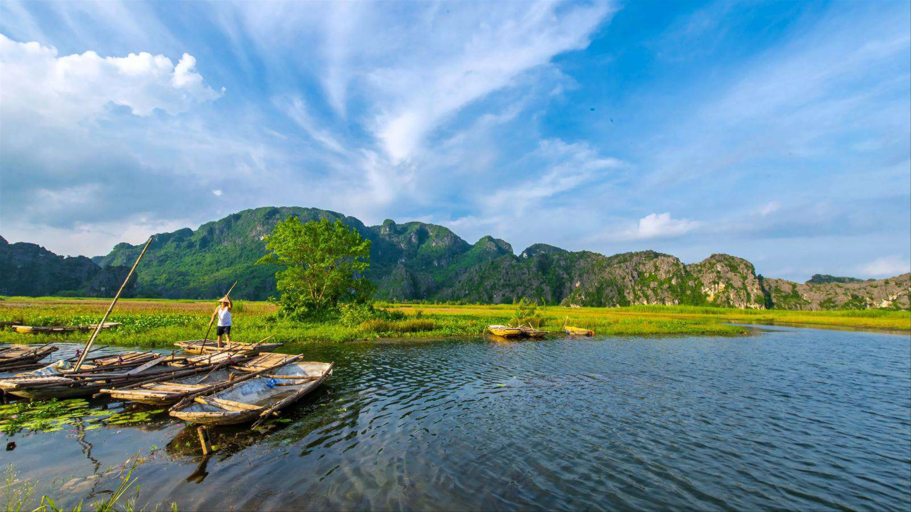 Đồi Vân Long: Khám Phá Khu Bảo Tồn Thiên Nhiên Hoang Sơ của Ninh Bình