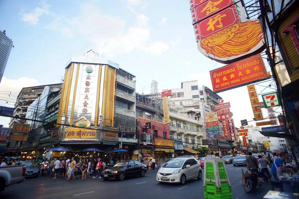 Giới thiệu về Yaowarat: Phố Tàu giữa lòng Bangkok