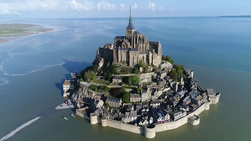 Lịch sử và ý nghĩa của Mont Saint-Michel