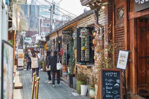The Historical Charm of Ikseon-dong