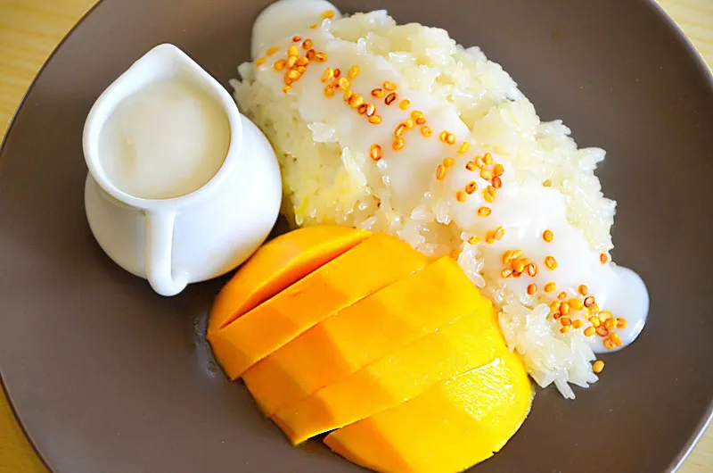 Khao Niew Ma Muang - Xôi Xoài Ngọt Ngào