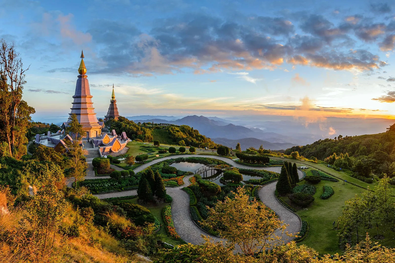 Scenic Highlights and Natural Beauty