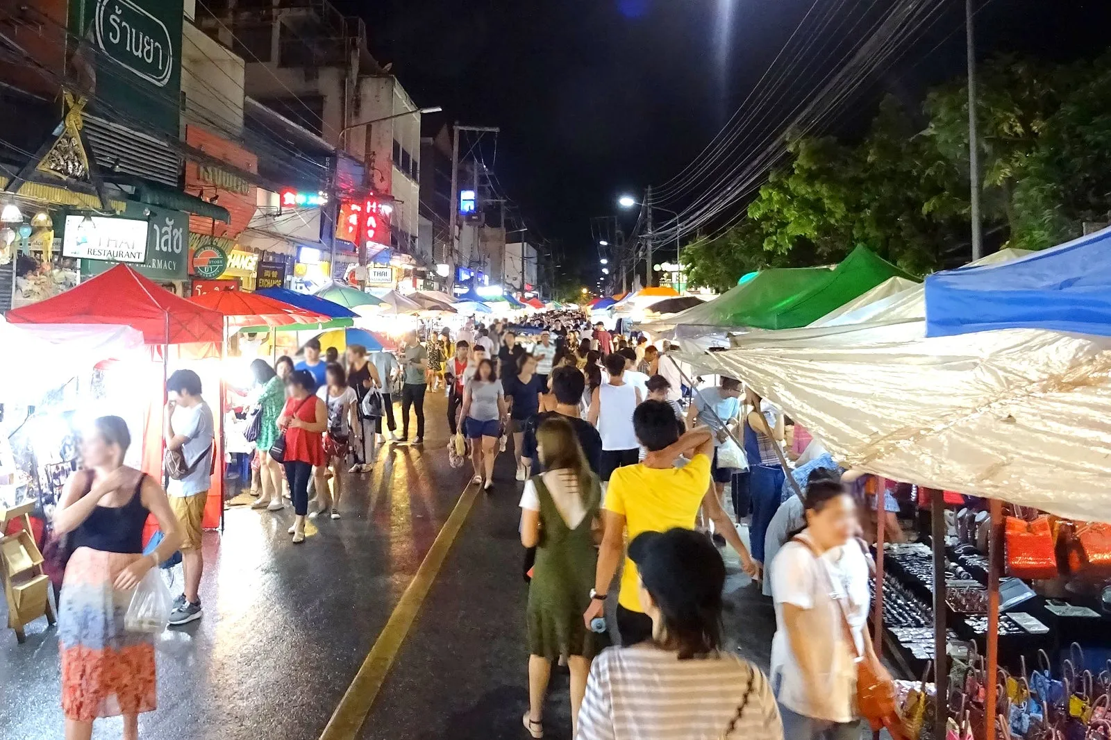 5 Best Markets and Night Markets in Chiang Mai - Where to Go Shopping like a Local in Chiang Mai? – Go Guides