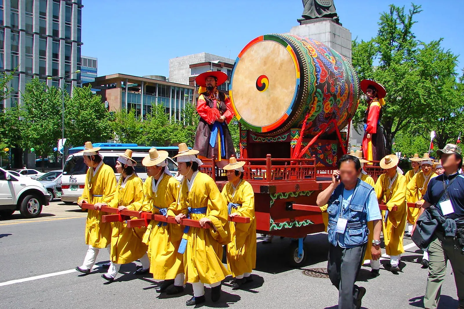 Cultural Events and Festivals: Celebrating Tradition