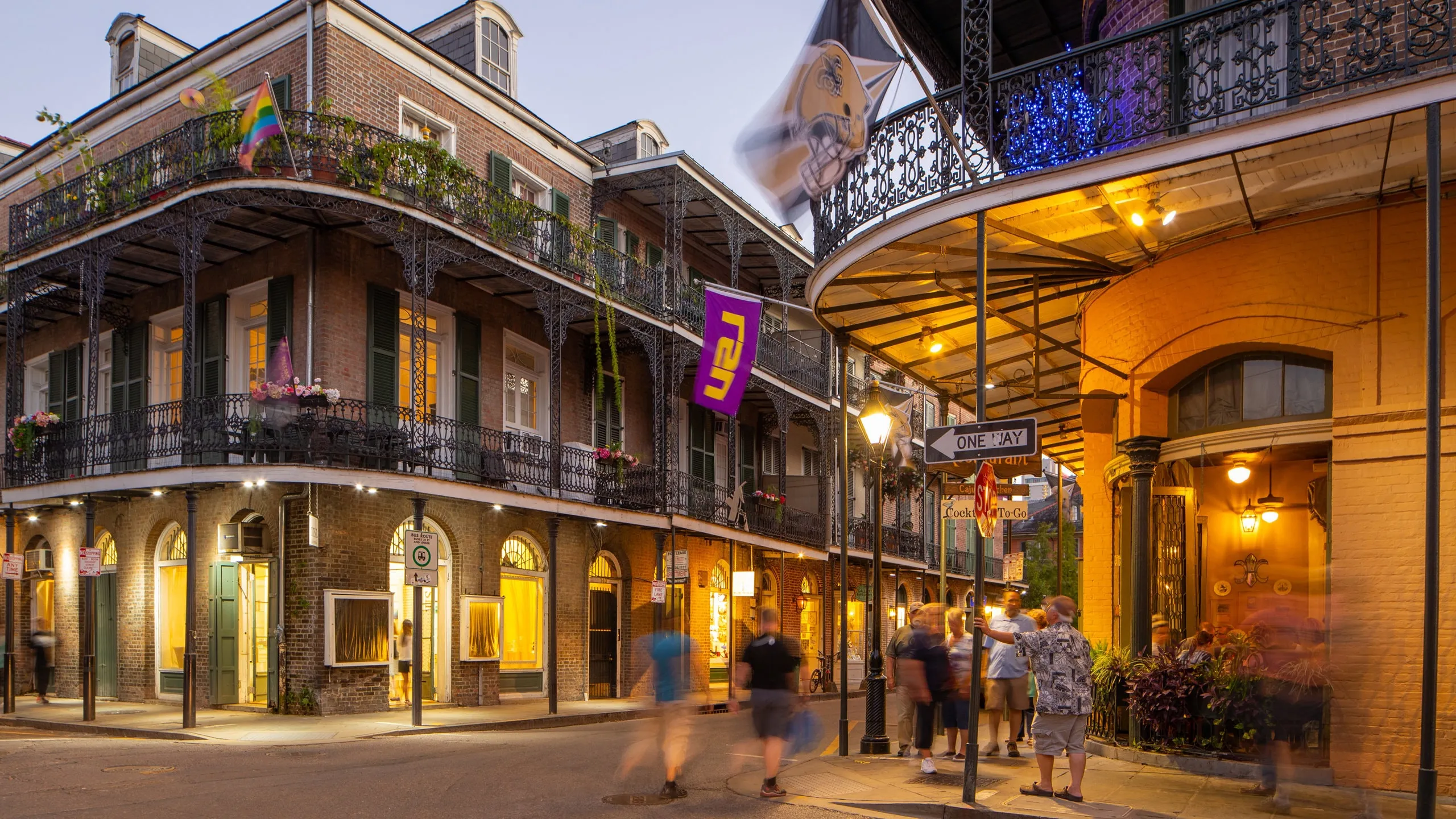 Tips for Navigating the French Quarter's Culinary Scene