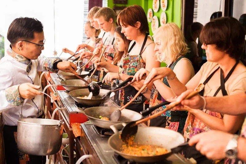 Cooking Classes: Mastering Thai Flavors