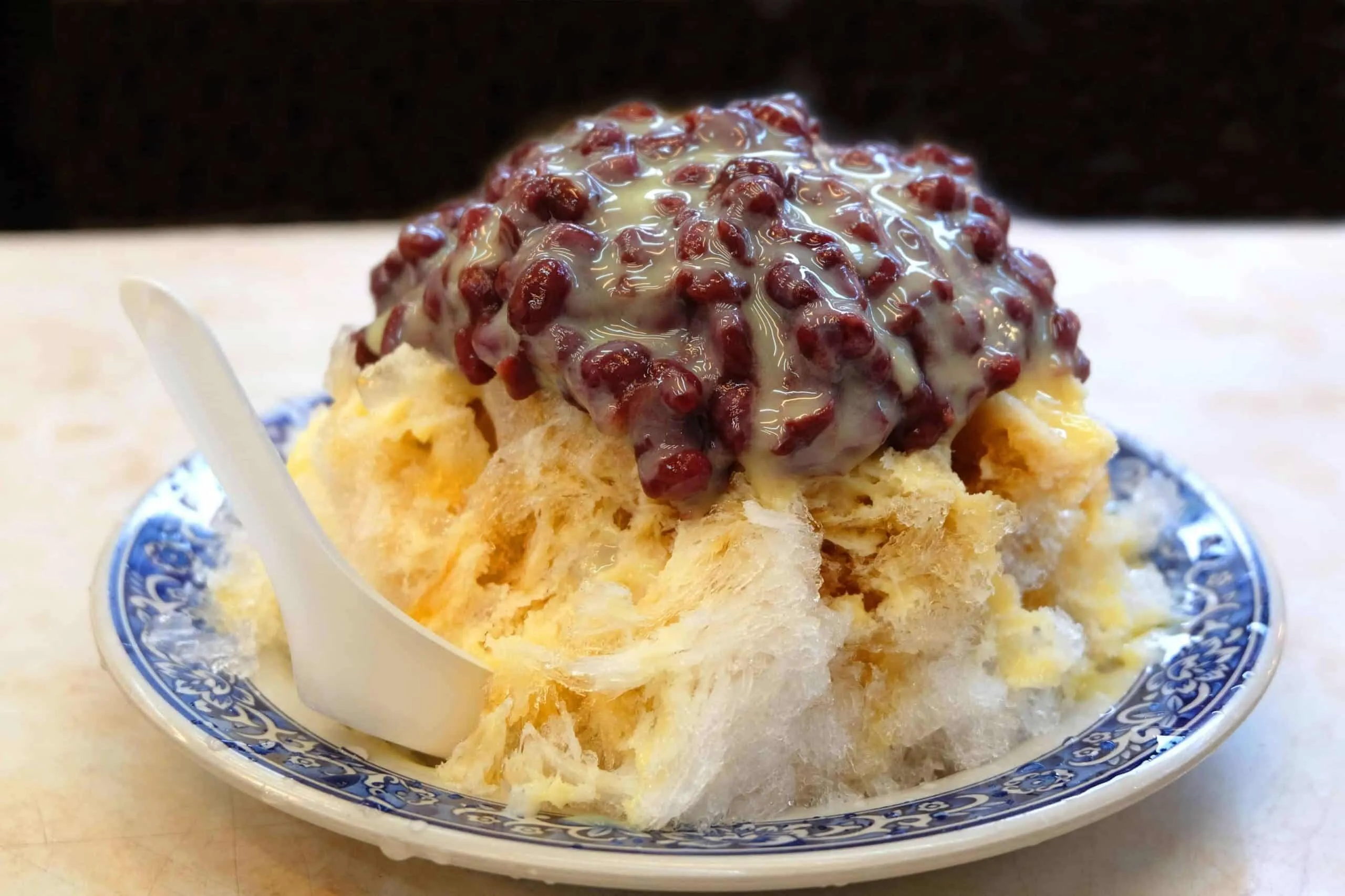 Exploring Traditional Korean Desserts: Hotteok and Beyond